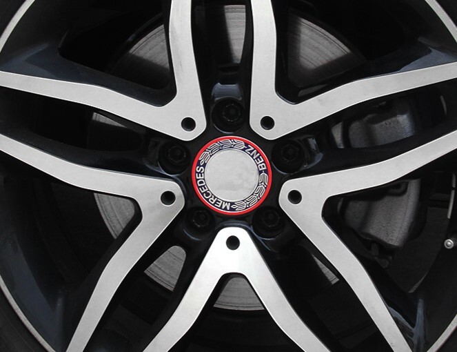 デザイン性UP♪ メルセデス ベンツ センターキャップ リング 赤 W212 S212 E220 E250 E300 E350 E400 E550 E63 セダン ワゴン Eクラス拍卖