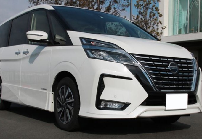 エアロ形状♪ ピアノブラック フロント バンパー ガーニッシュ セレナ C27 GFC27 GFNC27 HFC27 ハイウェイスター G V e-パワー拍卖