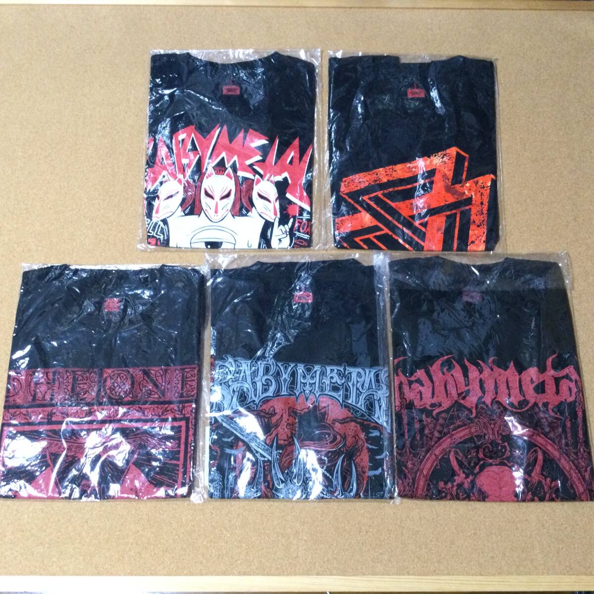 【未開封】 BABYMETAL Tシャツ Sサイズ 【5枚】 2016 東京ドーム 2017 巨大キツネ祭 THE ONE 2015 復刻 赤ミサFFT ver 送料600拍卖