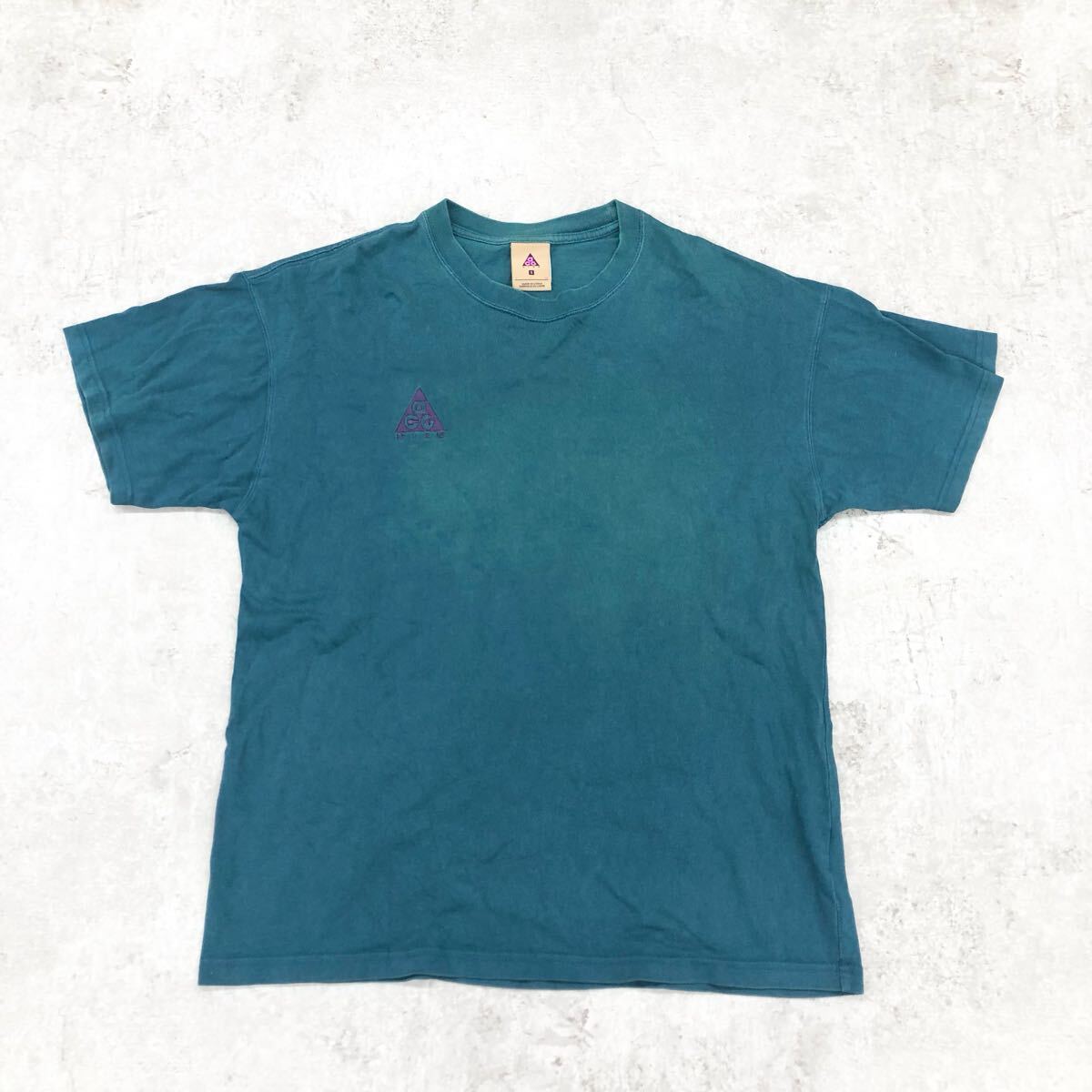 1768〓 NIKE ナイキ 半袖カットソー メンズ サイズS グリーン トップス Tシャツ シャツ クルーネック ロゴ刺繍 カジュアル 古着拍卖