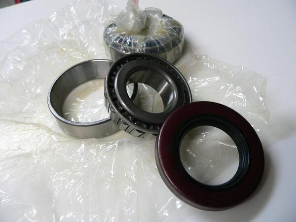 LONG CHIH 台湾 ロンチー用 ベアリング&オイルシール キット 1/2台分拍卖
