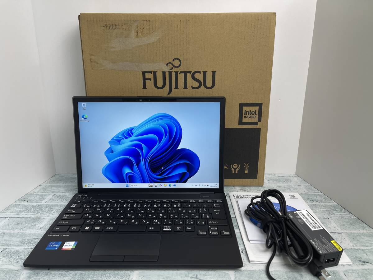 富士通 LIFEBOOK U9313/NX(無線WANモデル)第12世代Intel Core i5-1235U メモリ8GB+SSD256GB 顔認証 13.3型WUXGA Win11 送料無料 N7J1028拍卖