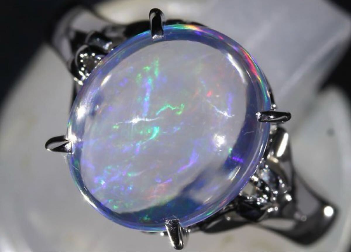 【お値下げ・新品未使用・RK宝石】魅惑の遊色!抜群の透明感!極上ウォーターオパール 大粒3.19ct!Pt900高級リング 11.5号拍卖