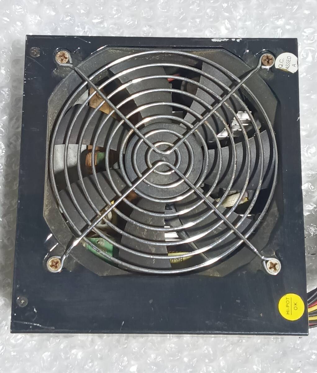 【中古パーツ】AQTIS AP-550H55 550W 電源ユニット 電源BOX ■DY3974拍卖