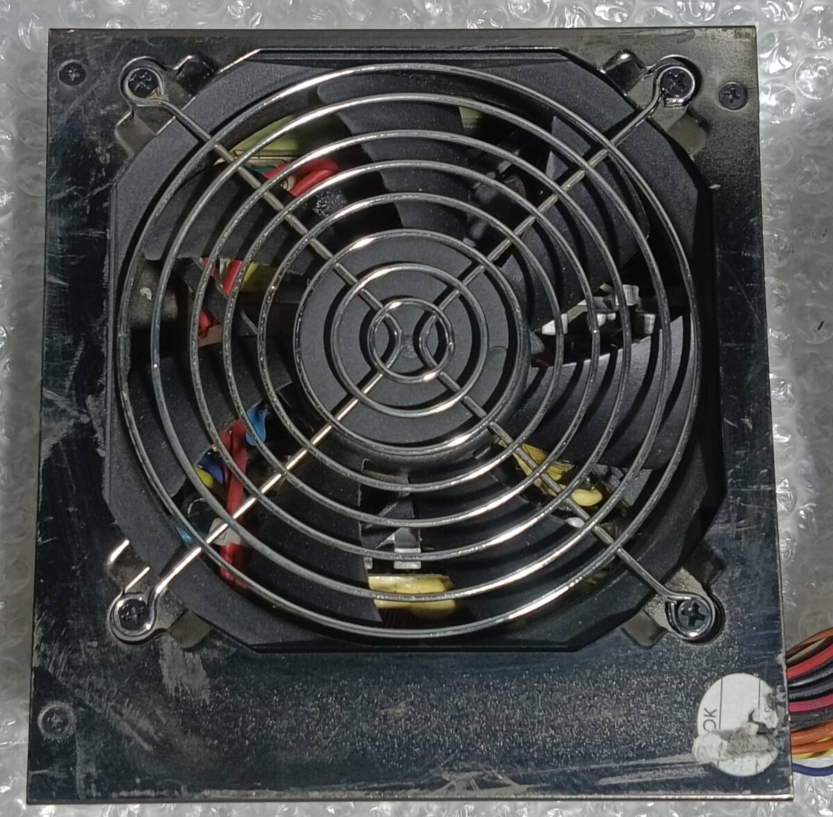 【中古パーツ】EVERGREEN EG-525PG2 525W 電源ユニット 電源 ■DY3986拍卖