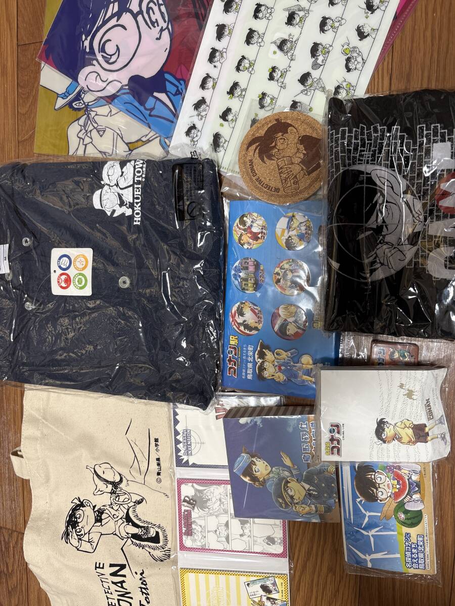 名探偵コナン 青山剛昌 グッズ ポロシャツ バッグ 缶バッジ コースター クリアファイル メモ帳 安室透 赤井秀一 怪盗キッド 拍卖
