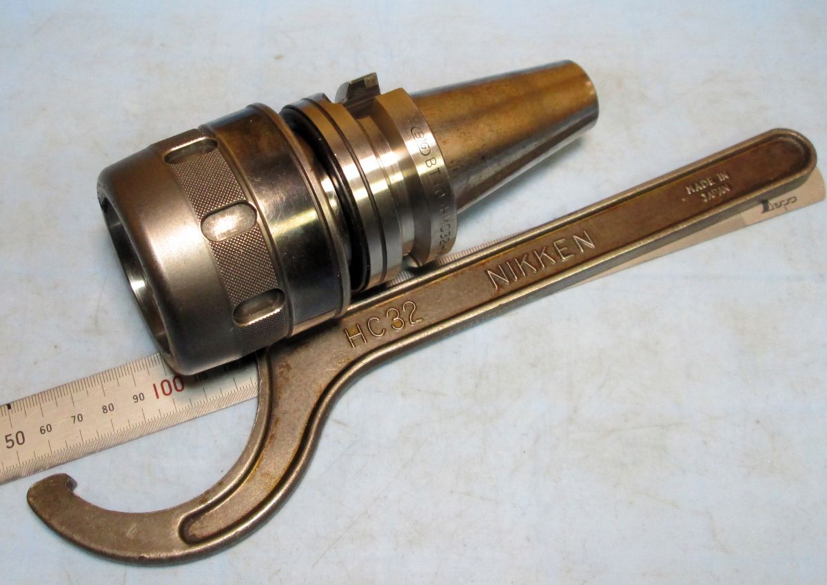 FC085 NT40 ミーリングチャック BIG BT40-HMC32-90 ハンドル付き 中古拍卖