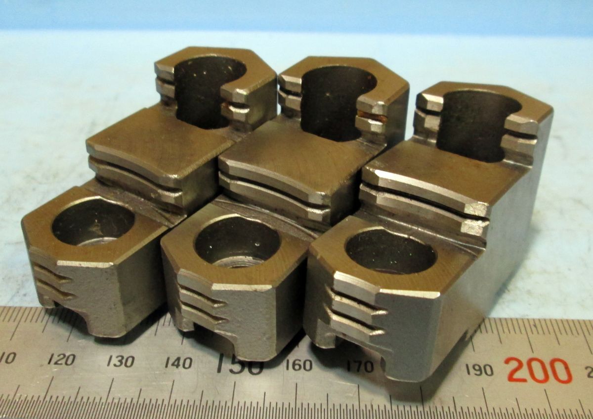 FC099 硬爪 分割型スクロールチャック用 56×23×32 穴間32 中古拍卖