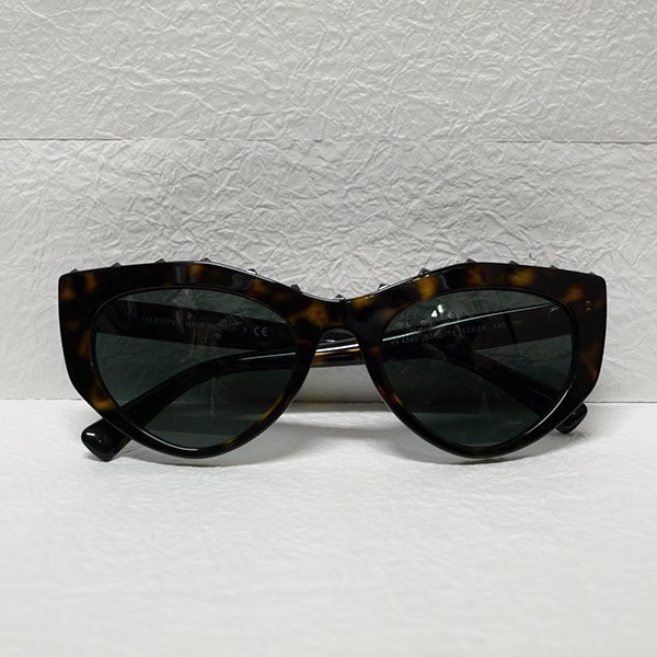 VALENTINO◇ヴァレンティノ・スタッズサングラス◇美品 53□20/140 VA4060 拍卖