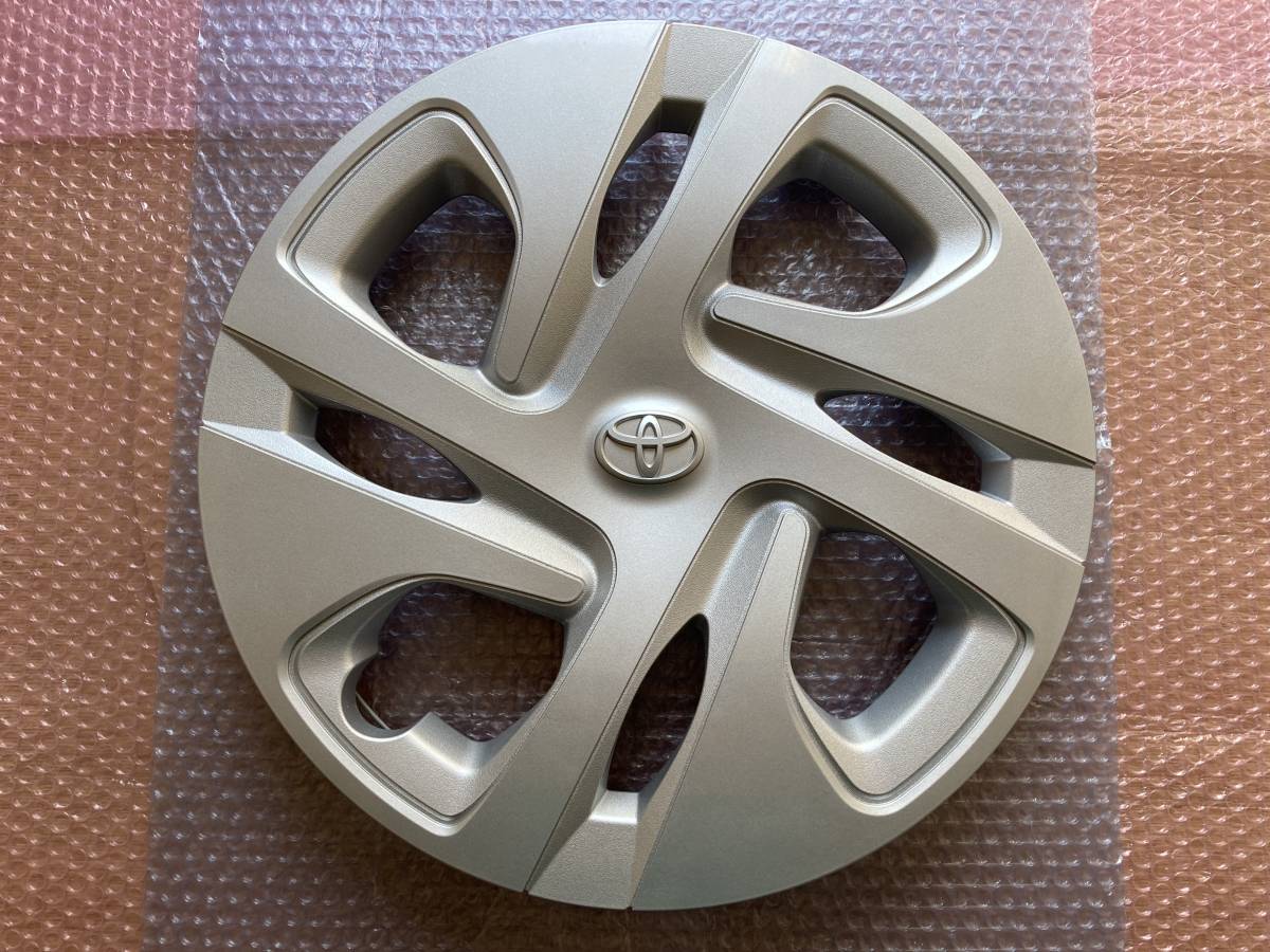 ☆ 新車添付 未使用品 MXPK アクア 純正 15in スチールホイール用 ホイールキャップ 42602-52710 1枚 ☆②拍卖