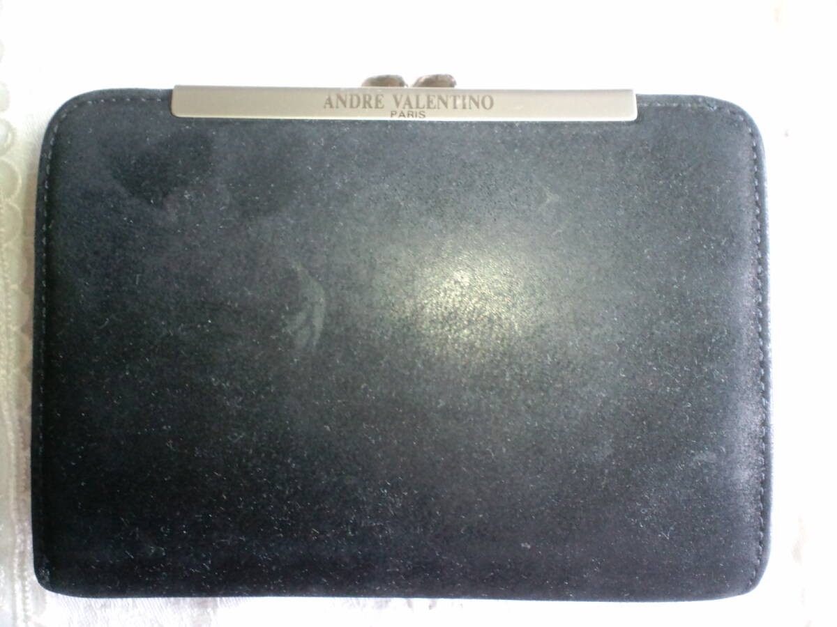 美品☆ANDRE VALENTINO アンドレ ヴァレンティノ 財布 がま口 二つ折り 小銭入れ 濃紺 ダークブルー ヌバック 送料185円拍卖