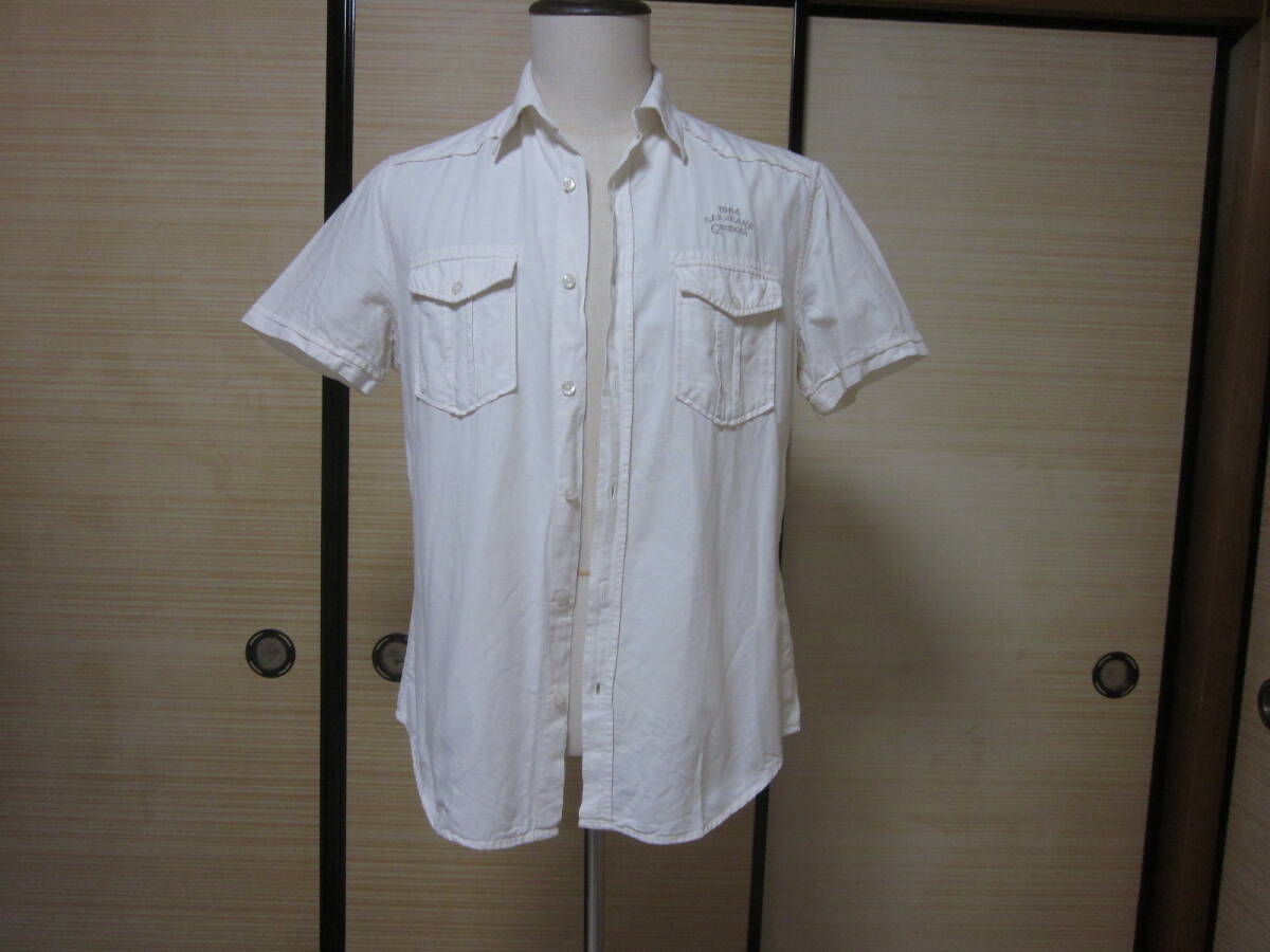 ☆☆☆【 10/27・大幅値下げ 】GAS JEANS ガス:半袖ロゴデザインシャツ:ホワイトカラー系:正規品・GAS JAPAN:サイズ表示 M:送料無料拍卖