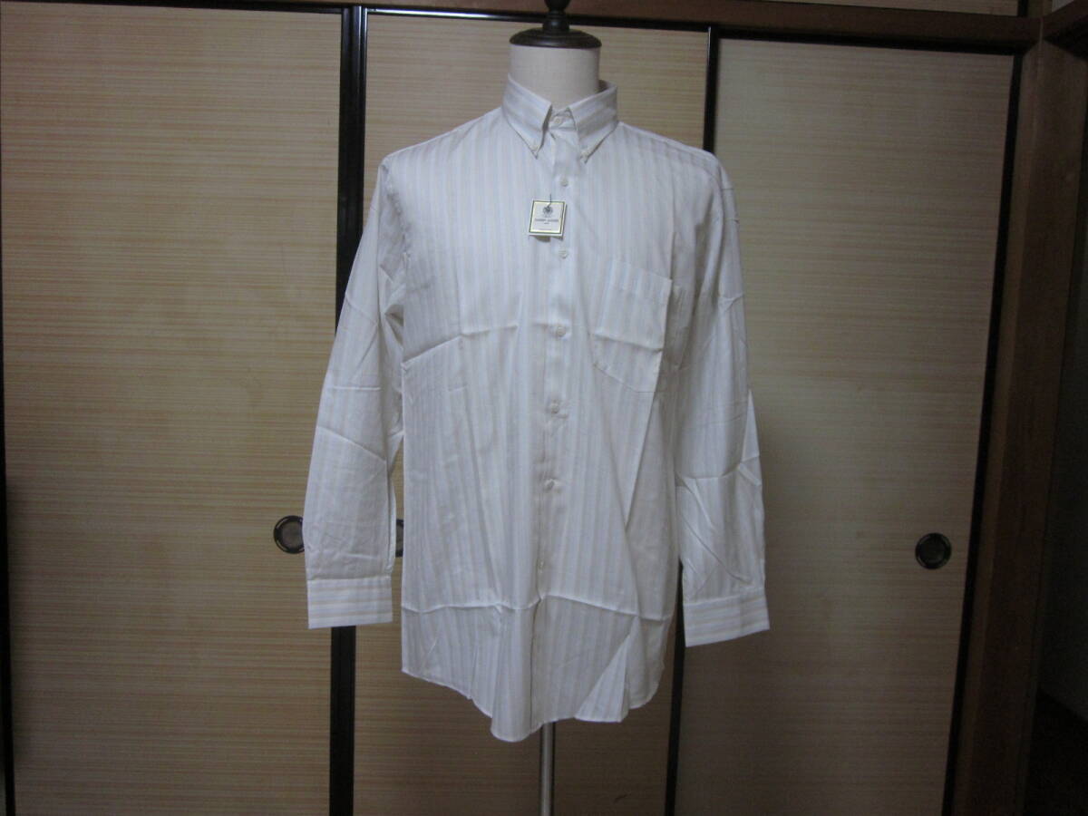 ☆☆☆【 11/17・大幅値下げ 】新品タグ付き未使用品:HARDY AMIES LONDON:ボタンダウンスタイルシャツ:並行品免税品:サイズM:送料無料拍卖