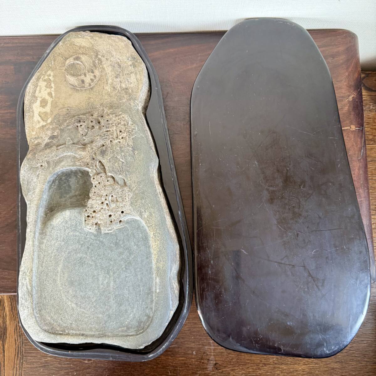 時代 中国美術 大型 硯 / 唐物 書道具 文房具 端渓 老坑 端硯 金線 東洋彫刻 古美術 骨董 古硯 古墨 古紙 金星 書画 掛軸 印材 天然石拍卖