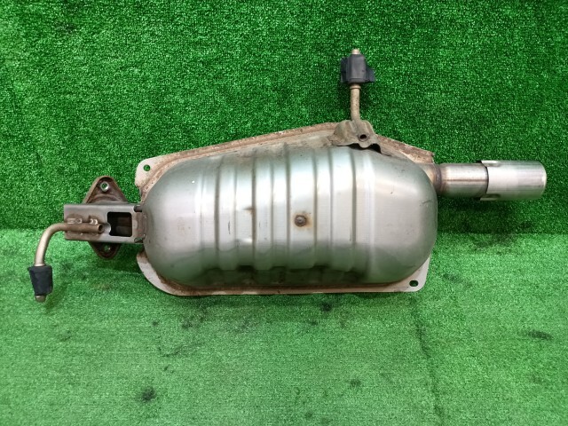 MAZDA2 5BA-DJLFS リアマフラー P521-40-100B拍卖