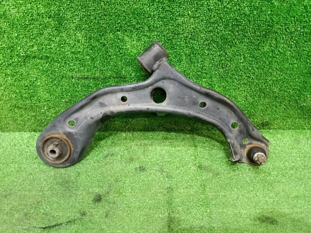 N-WGN DBA-JH1 右フロントロアアーム 51350-TY0-010拍卖