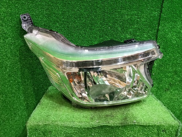 N-WGN DBA-JH1 右ヘッドランプ 右ヘッドライト スタンレー W1343 33100-T6G-N21拍卖