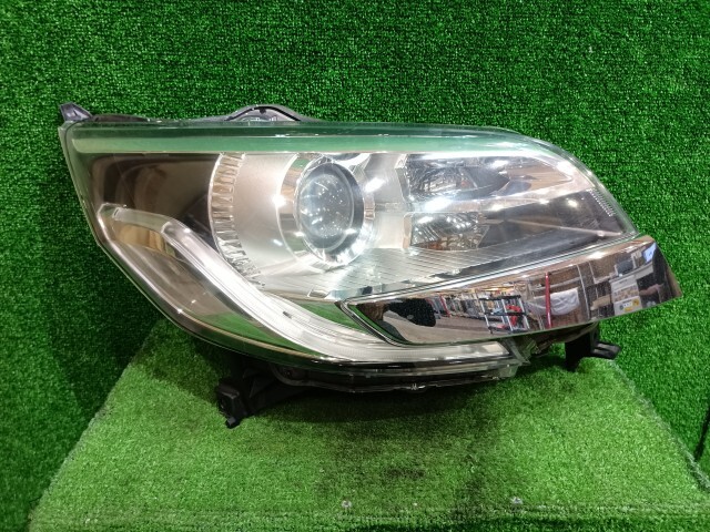 デイズルークス DBA-B21A 右ヘッドランプ 右ヘッドライト コイト 100-67053 26010-6A02J拍卖