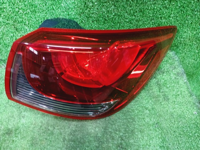 デミオ LDA-DJ5FS 右テールランプ 右テールライト D09L-51-150C D09L-51-150D拍卖