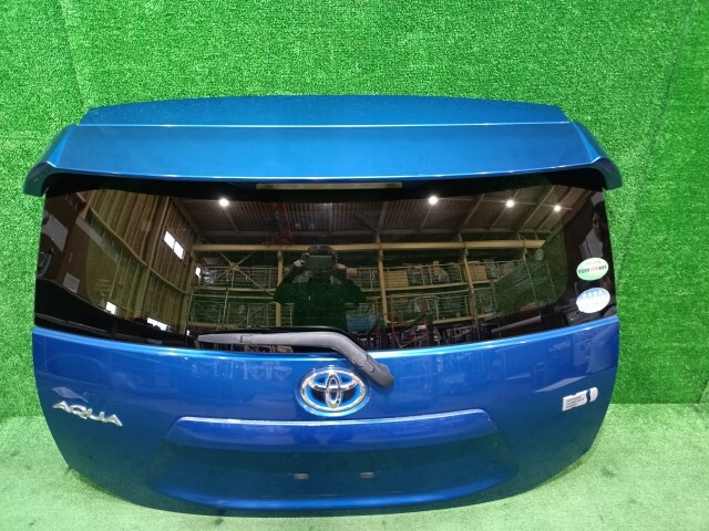 アクア DAA-NHP10 バックドア アサヒ N2L2 67005-52D10拍卖