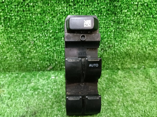 モコ DBA-MG22S パワーウインドウスイッチ 25400-4A00E拍卖