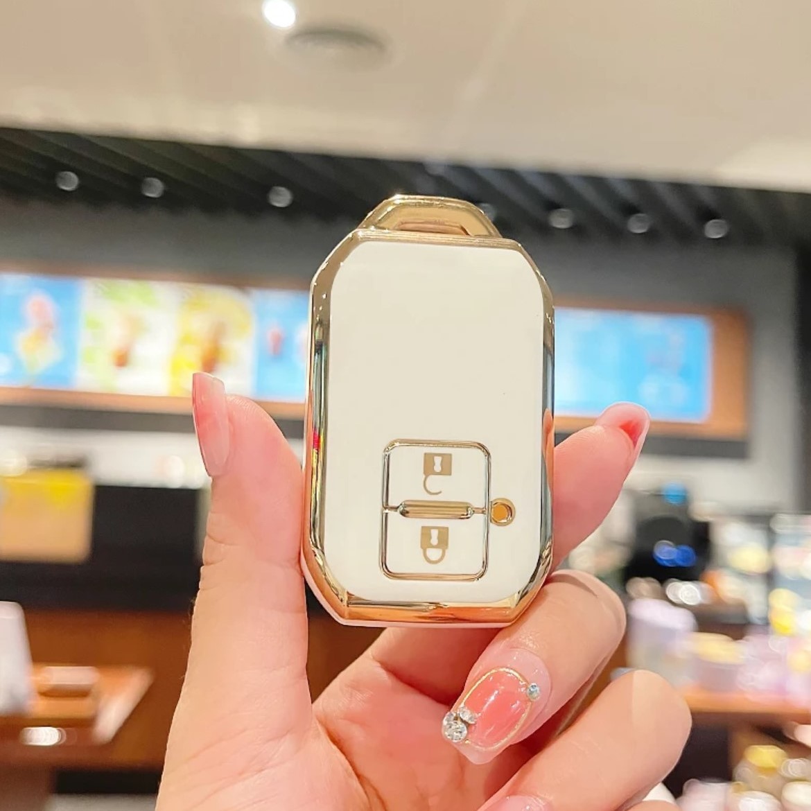 スズキSUZUKI スマートキーケース TPU キーカバー ジムニー スイフト ハスラー ワゴン ソリオ ホワイト×ゴールド拍卖