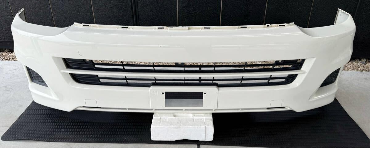 トヨタ 200系 ハイエース ワイド 3型 ホワイト 058 純正 フロントバンパー 52119-26800 AP25060202拍卖