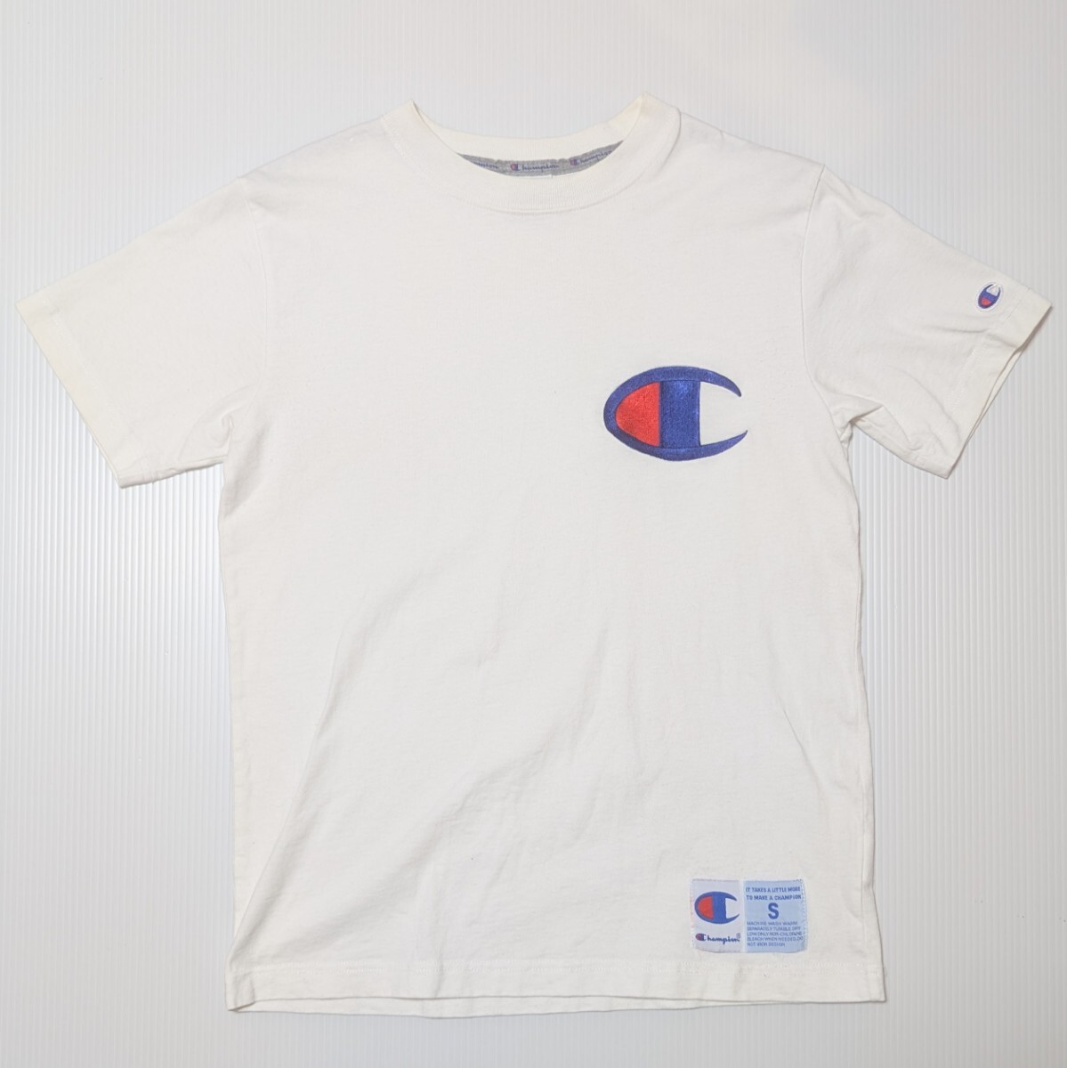 Champion 胸 刺繍 Tシャツ チャンピオン S a040拍卖