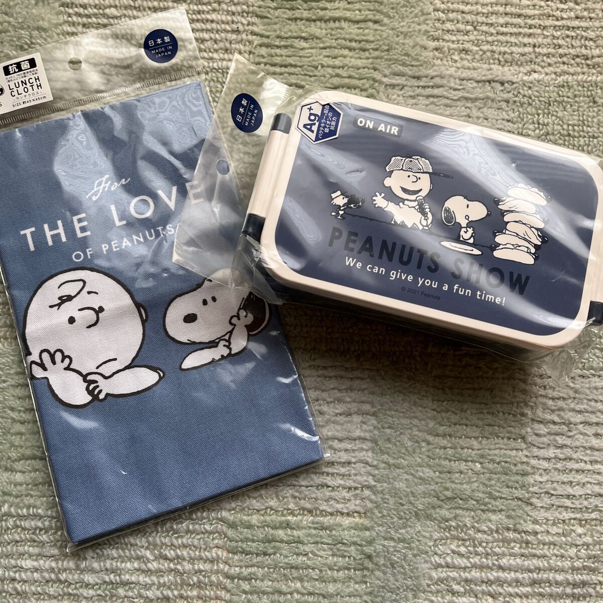 送料込!カミオジャパン スヌーピー 抗菌1段 ランチボックス 弁当箱 ランチクロス 日本製 2点セット 拍卖