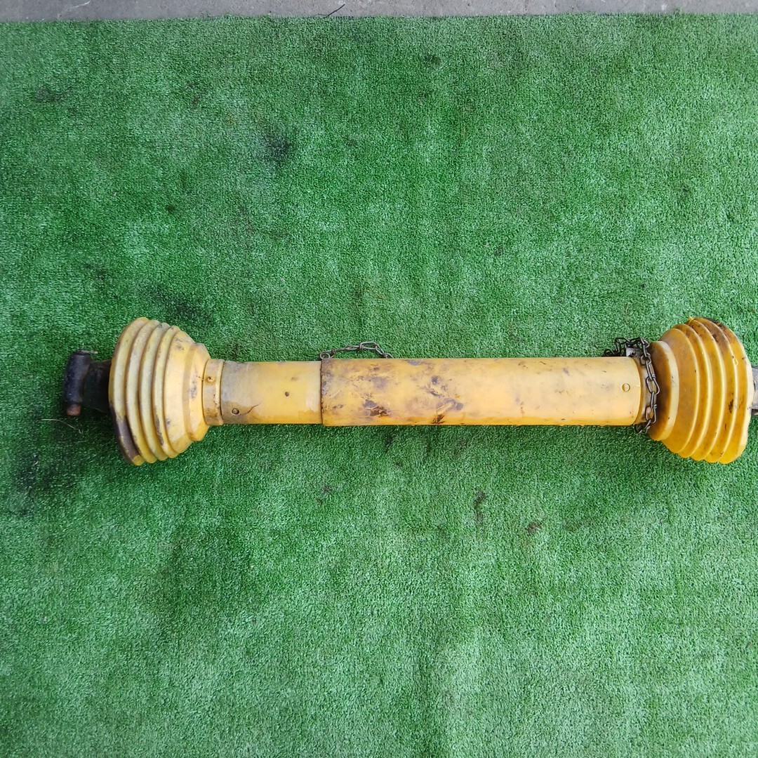 ユニバーサルジョイント B 790~940 メスメス 35ミリ スプライン トラクター ロータリー ハロー ウイングハロー 倉庫内保管拍卖