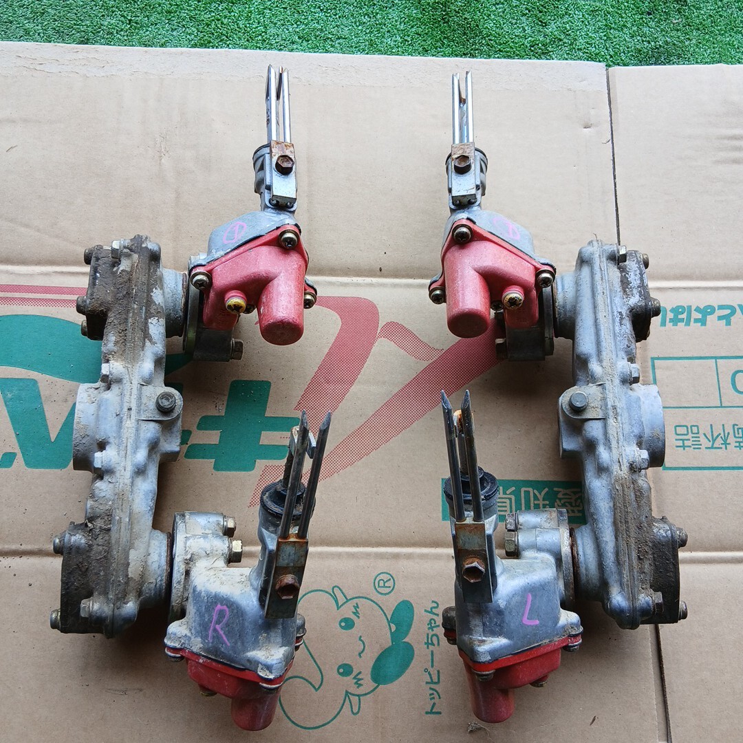 ヤンマー 田植え機 RR550 植え付けアーム ① LR セット 倉庫内保管 実働外し拍卖