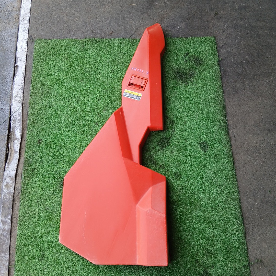 クボタ コンバイン AR335 AR ARN 335 右 サイドカバー ヘッド ライト 割れ欠け無し 倉庫内保管 拍卖