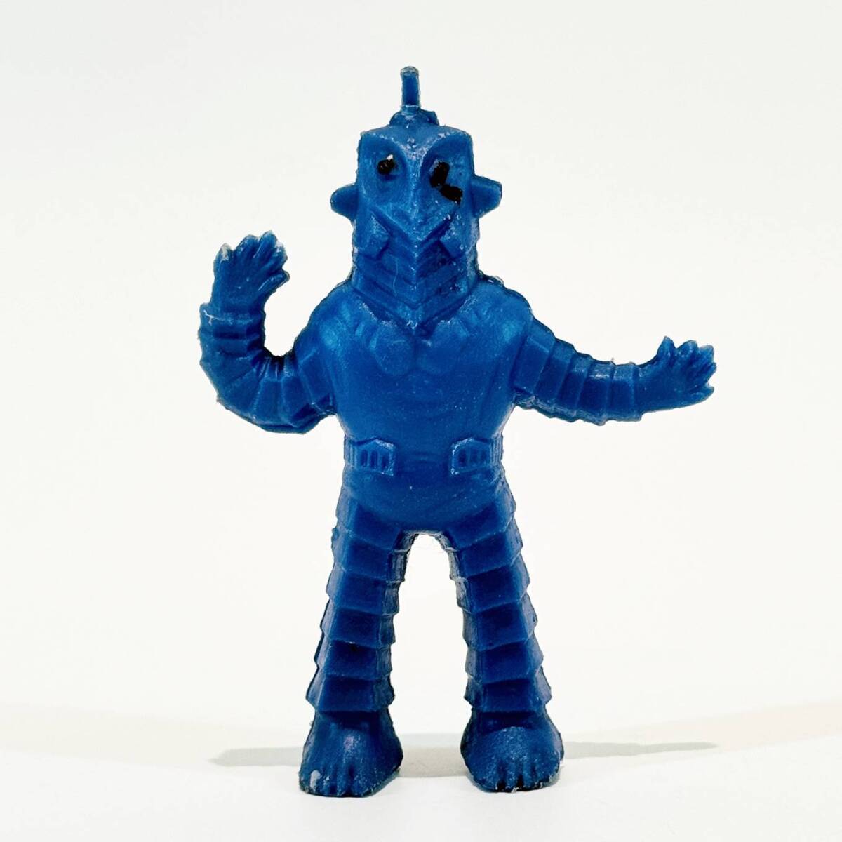 甲MJ20243 クリーニング済 詳細不明 珍品 昭和レトロ アンティーク 当時物 プラスチック製 約:12cm 怪獣 人形 青色 ブルー拍卖