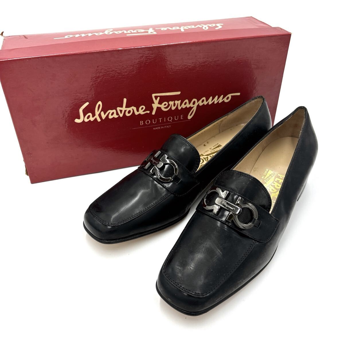 * 箱付き イタリア製 '高級婦人靴' Salvatore Ferragamo サルヴァトーレフェラガモ 本革 ガンチーニ ヒール / パンプス 6.5C 23.5cm拍卖