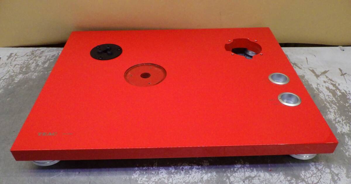 D122# 動作確認済み TEAC TN-300 ターンテーブル から取り外し 純正品 キャビネット 交換対応用拍卖