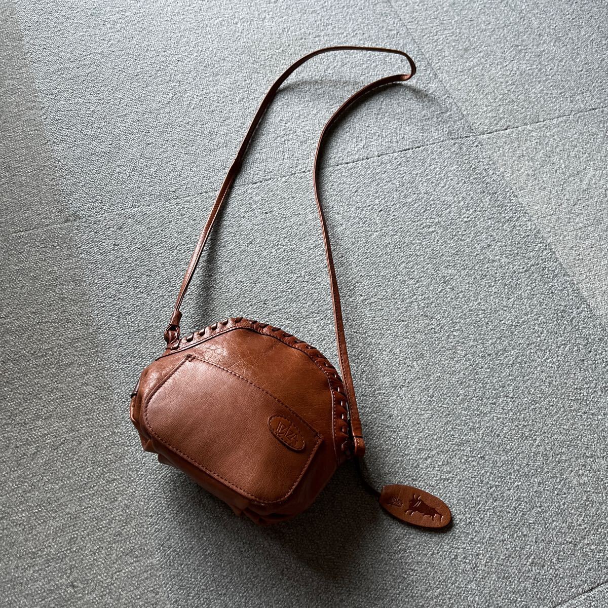 IBIZA aoyama 吉田オリジナル ショルダーバッグ ブラウン ショルダーポーチ 使用頻度少ない 未使用に近い かわいい!当時物希少拍卖