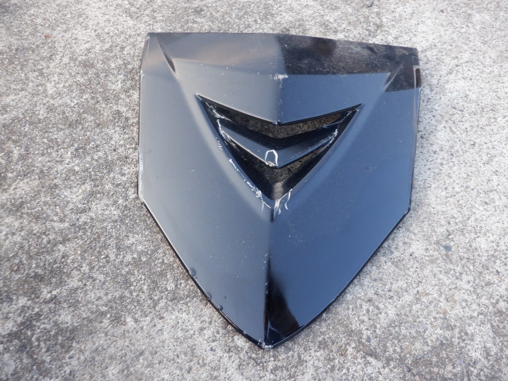 シグナス125X SE44J 純正フロントパネル フロントカウル 黒 KK 国内 2型拍卖