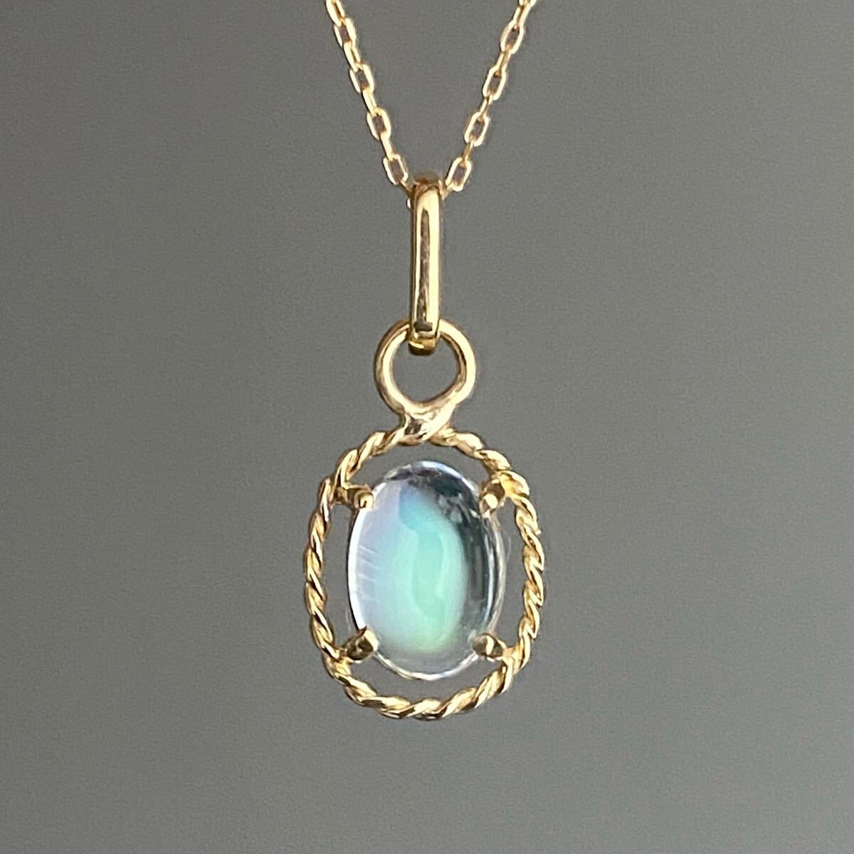 K18 YG レインボームーンストーン ペンダントトップ 0.70ct オーバル拍卖