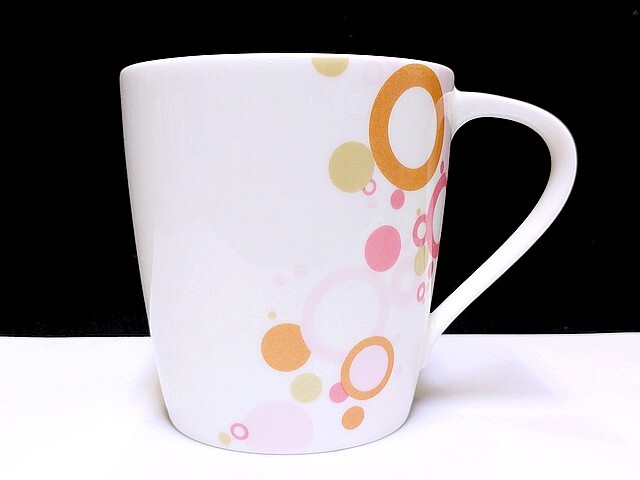 3QV売切!税無し☆NARUMI★ナルミ★マグカップ★ボーンチャイナ★ピンク★食器★現状★現品限り★0613-4拍卖