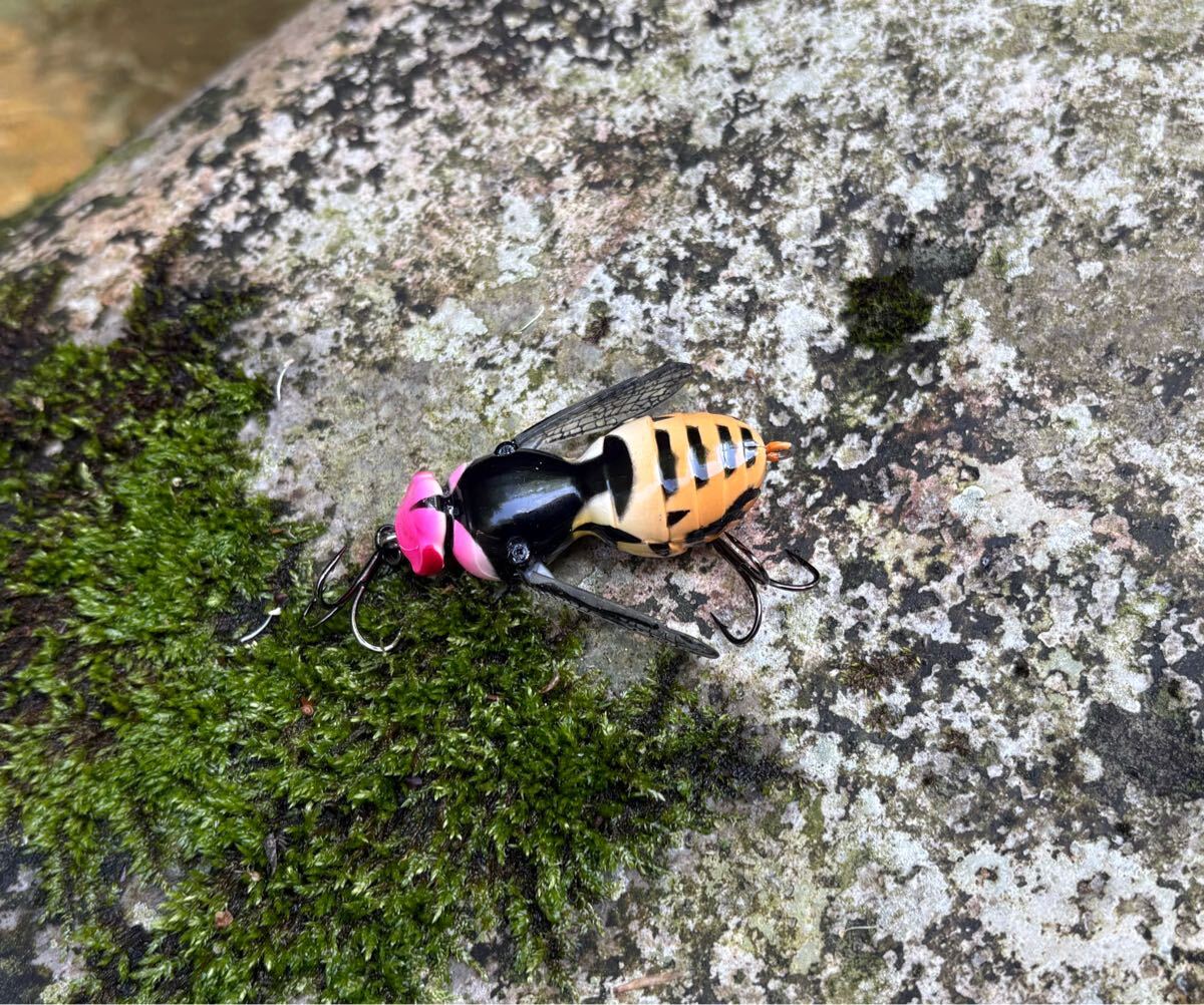 スズメバチ ルアー バス釣り 虫ルアー ピンク渓流釣り 55mm 8.6g拍卖