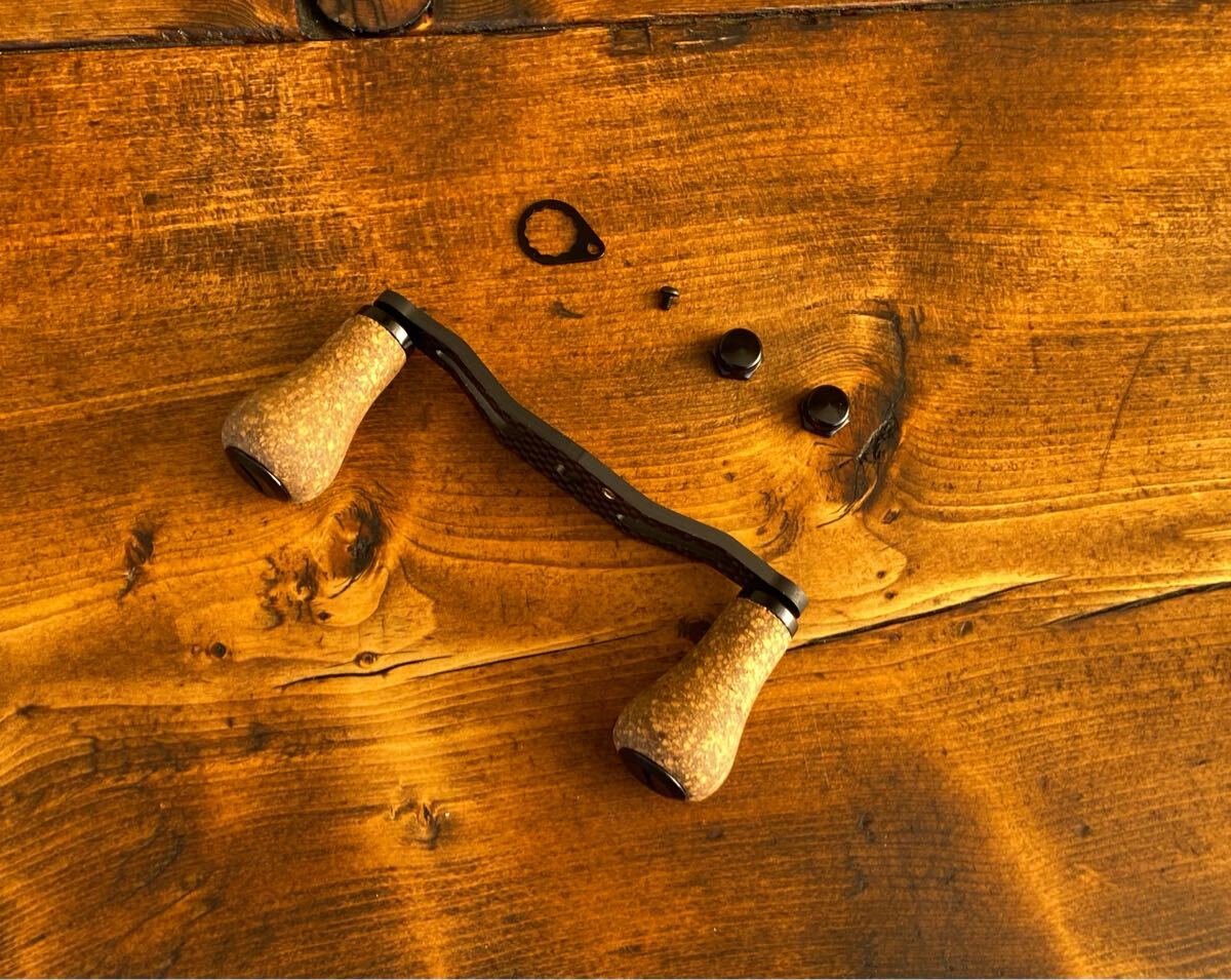 カーボンオフセットハンドル コルクノブ ブラック シマノ ベイトリールパーツ拍卖