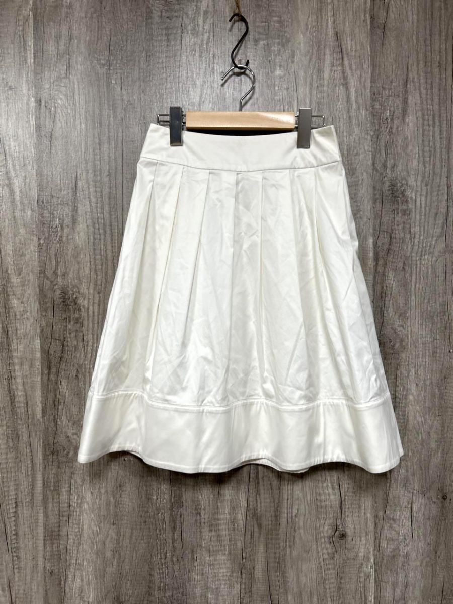 ネコポスOK CELINE セリーヌ フランス製 ひざ丈 プリーツ Aライン 台形 スカート size34/白 ■■◎ レディース拍卖