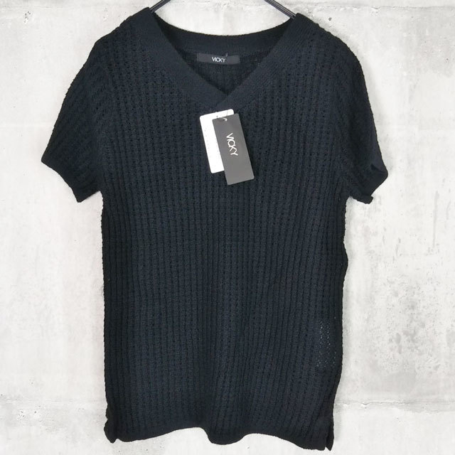 未使用 VICKY サイズ2 プルオーバー 半袖 Vネック 黒系 ブラック ニット ビッキー レディース トップス 参考価格12,000円拍卖