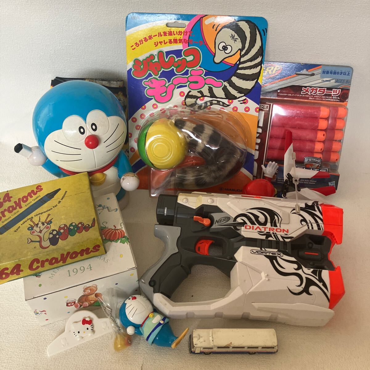 c726 100 昭和レトロ 当時物 玩具 雑貨 食器 ジャレッコモーラー ケンタッキー1994 カップ&ソーサー 古いクレヨン ドラえもん 破損汚れ有り拍卖