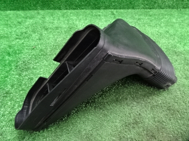 ベンツ・W212・E350 Eクラス・212059C 2013(H25)年式・エアインテークダクト・A2760902182 即発☆☆拍卖