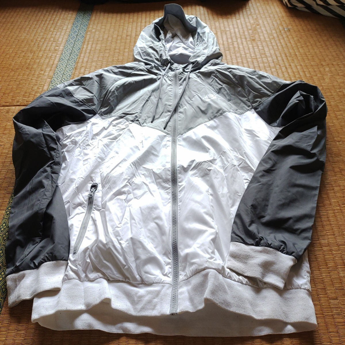NIKE ジャケット ウィンドブレーカー拍卖