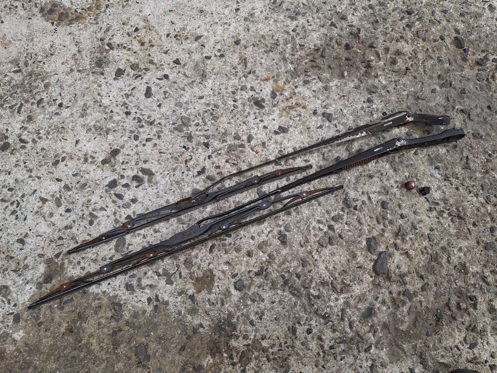 C33 ローレル ワイパーアーム(左右)No.31拍卖