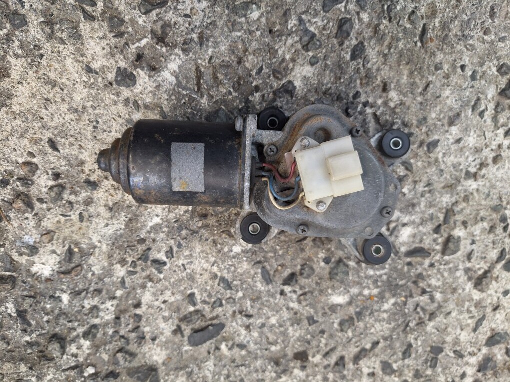 C33 ローレル フロントワイパーモーター No.31拍卖