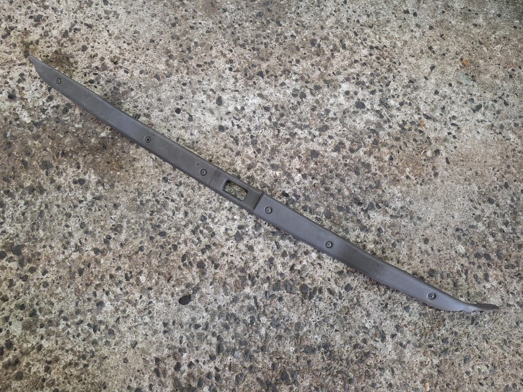 C33 ローレル トランク開口部内装 No.31拍卖