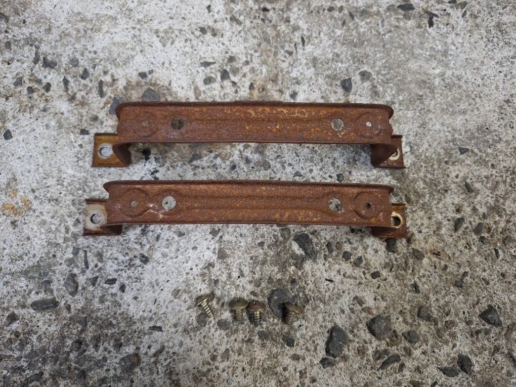 C33 ローレル ドア内貼りステー(フロント左右)No.31拍卖